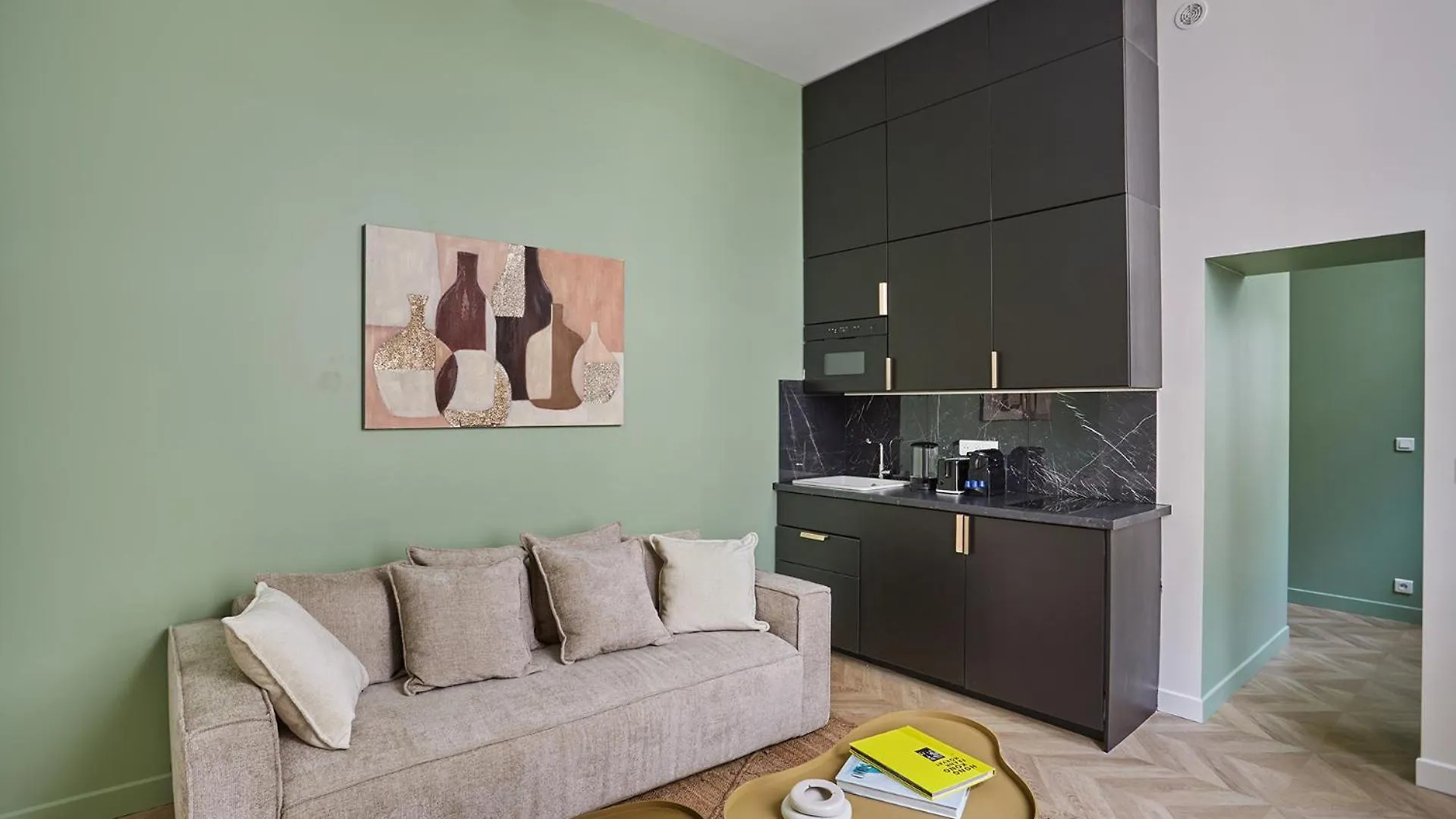 Apartment Saint Germain Des Pres By Studio Prestige Paris