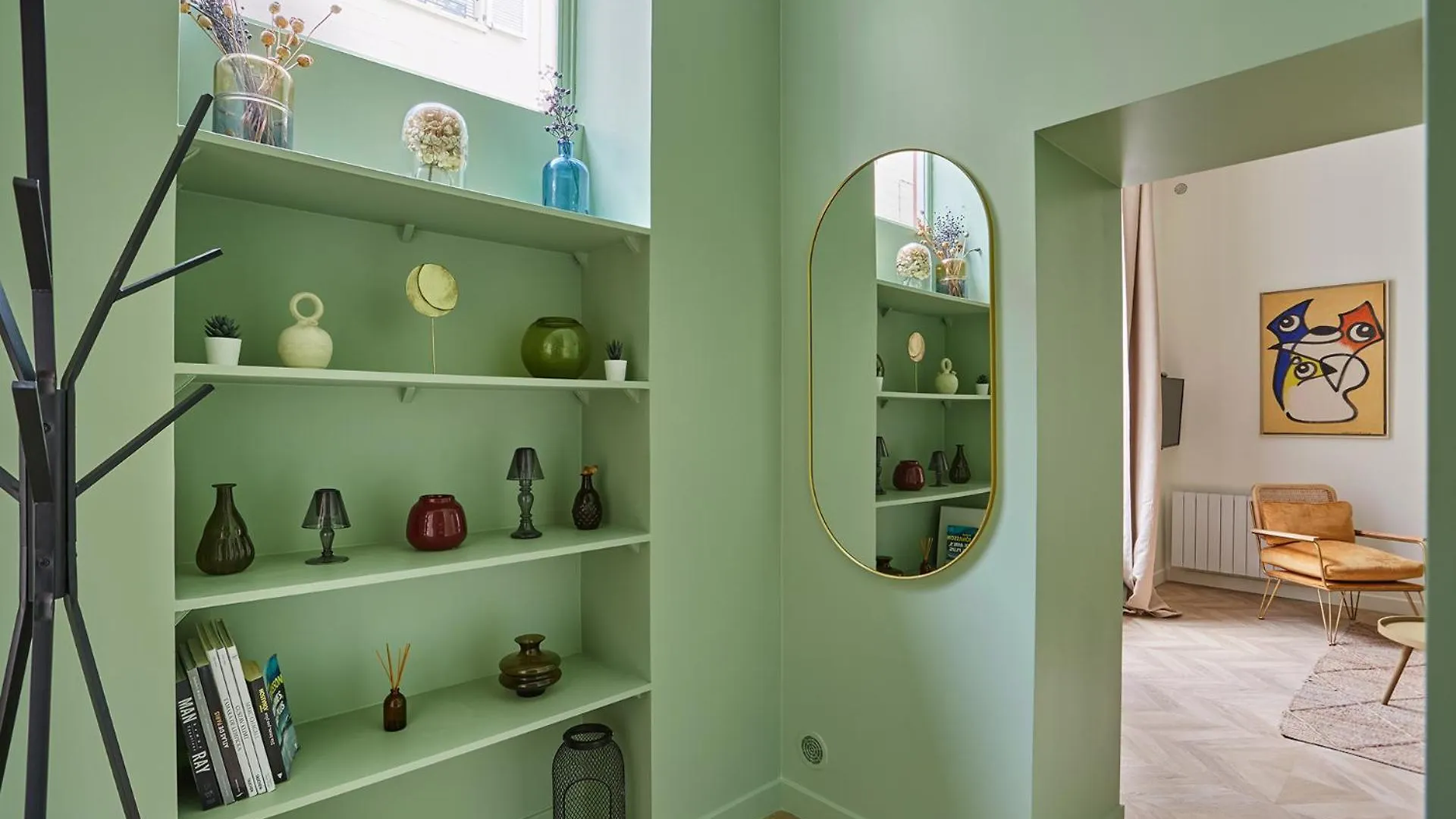 Apartment Saint Germain Des Pres By Studio Prestige Paris