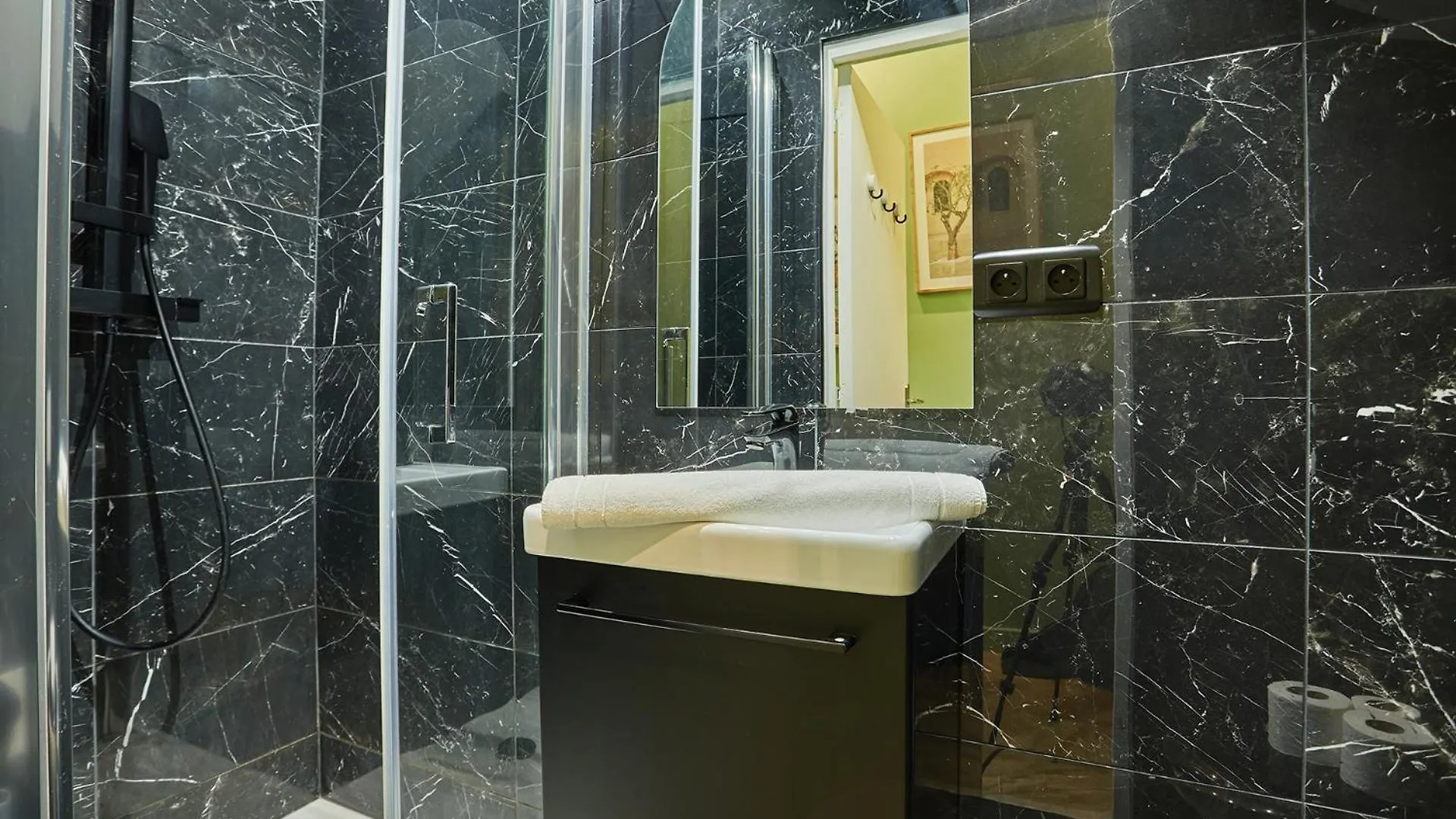 Apartment Saint Germain Des Pres By Studio Prestige Paris