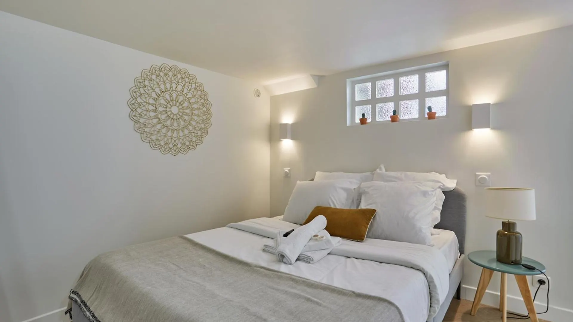 Apartment Saint Germain Des Pres By Studio Prestige Paris 0*,  France